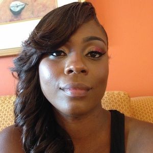 Meet your Posher, Ericka